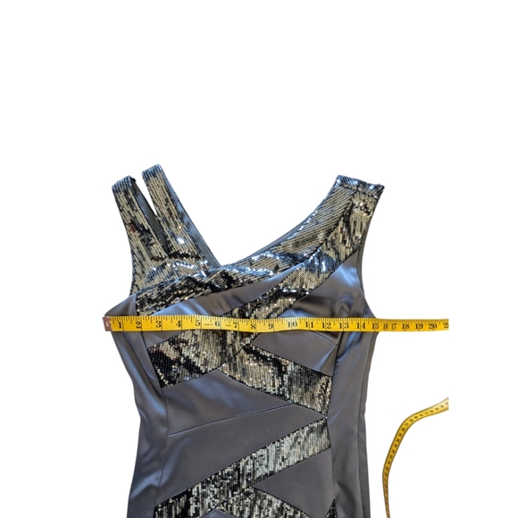 FINAL DAYS $5 Signature By Sangria Steel Grey Cocktail Dress Size 4 - Picture 3 of 6